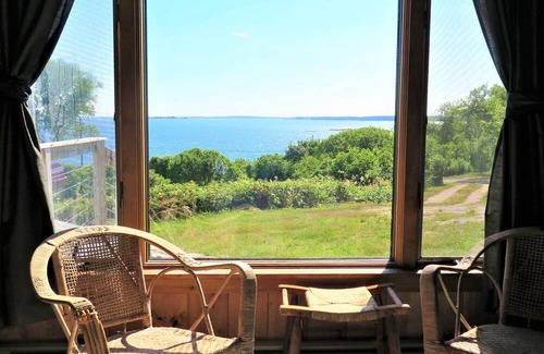 Seal Cove Cabaña | Sealport Cozy Cottage by the Sea, Blue Hill Bay, unique on island "Quiet-side"