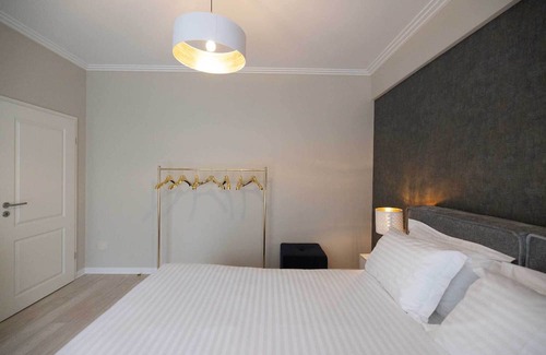 Dumbravita Apartamento | nResidence Dumbravita A6 Modern & Luxury Apartment