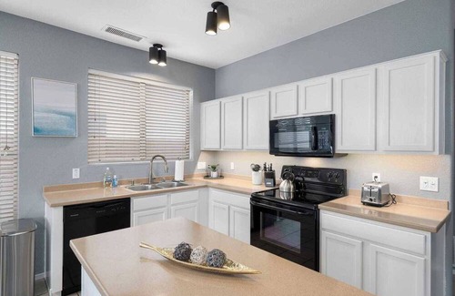 Deer Valley Casa | Pleasant on W Fallen Leaf Ln #41691