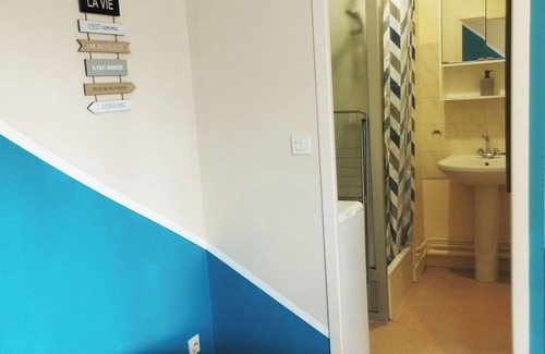 Chambray-les-Tours Apartamento | Studio Tout Équipé Avec Place de Parking