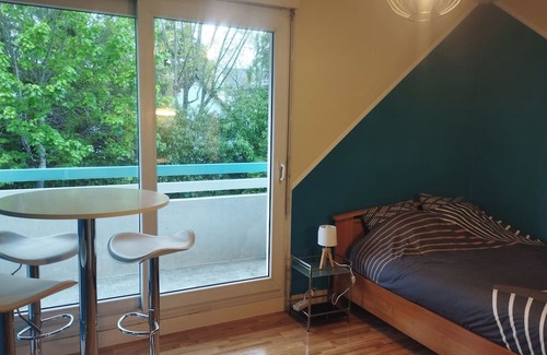 Chambray-les-Tours Apartamento | Studio Tout Équipé Avec Place de Parking