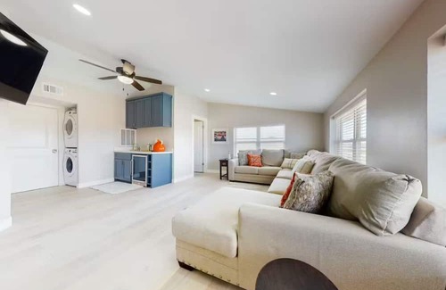 Port Isabel Condominio | Beautiful Waterfront Getaway with Docks!