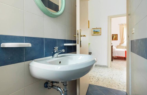 Ceraso Apartamento | Flat In The Center Of Ceraso For Up To 8 People