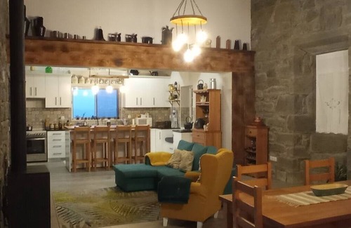 Nordeste Cabaña | Stone & Wood Comfortable holiday residence