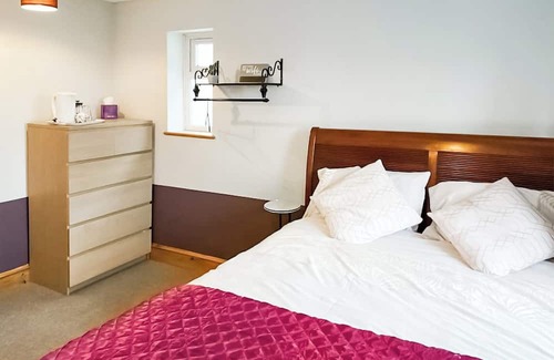 Larkfield Cabaña | Whether you’re seeking relaxation or adventure, Mallard Cottage serves as the perfect base for explo