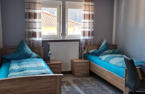 Steinberg am See Apartamento | Großzügige Ferienwohnung in Steinberg am See