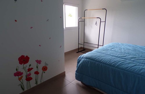 Dieulivol Casa | Holiday Home 'Gîte La Grange' with Shared Pool, Private Terrace and Air Conditioning