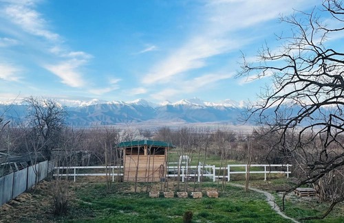 Zegaani Casa | The first floor of a farmhouse with a marani for two