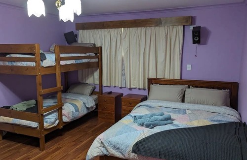 Grindelwald Cabaña | A comfortable and charming granny flat in Swiss village of Tasmania.