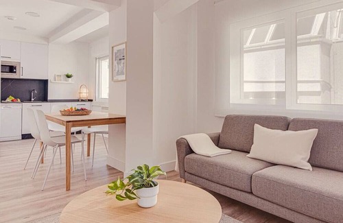 La Coruna Apartamento | Main Street Deluxe Penthouse