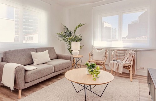 La Coruna Apartamento | Main Street Deluxe Penthouse