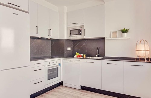 La Coruna Apartamento | Main Street Deluxe Apartment