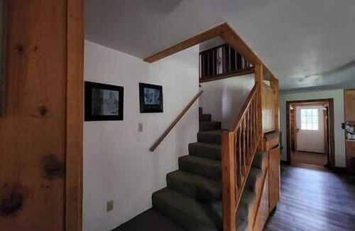 Kenny Lake Casa | Spruce House: 8 Bedroom Log Home