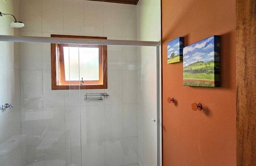 Monte Verde Chalet De Esquí | Chalé Lindo e Aconchegante em Monte Verde, Localizado na Avenida Principal