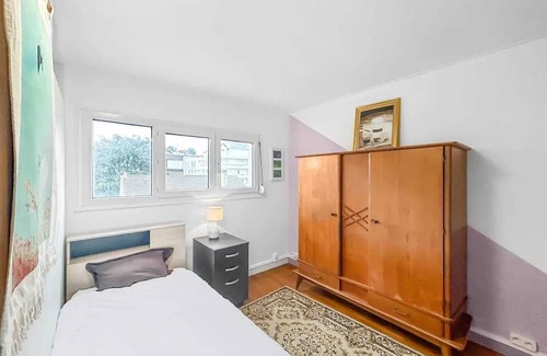 Saint-Herblain Casa | Homerez - Beautiful house for 5 ppl. with garden and balcony at Saint-Herblain