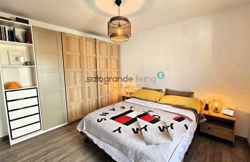 San Enrique de Guadiaro Casa | House with terrace in San Enrique de Guadiaro