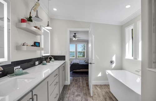 Breezeswept Beach Estates Casa | Open Water Vacation in Paradise