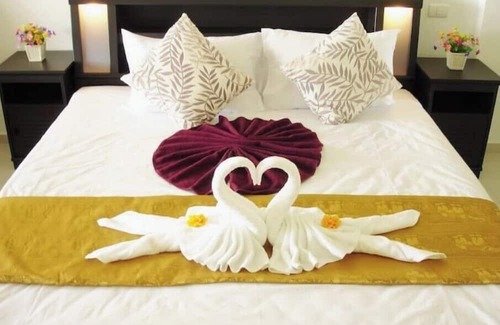 Klong Son Casa | Beachfront Studio Apartment Siam Royal View Koh Chang