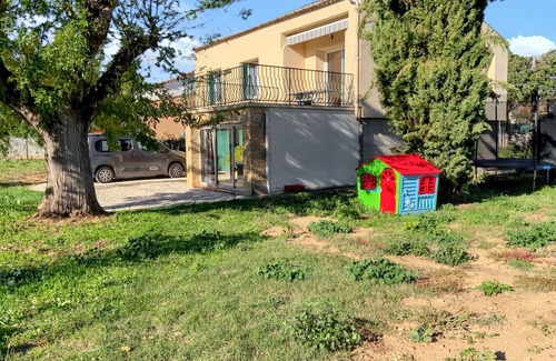 Saint-Laurent-La-Vernede Casa | Homerez - House in Saint-Laurent-la-Vernède
