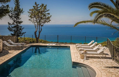 Lassi Apartamento | Magnificent 2BR Apartment with access to Terrace