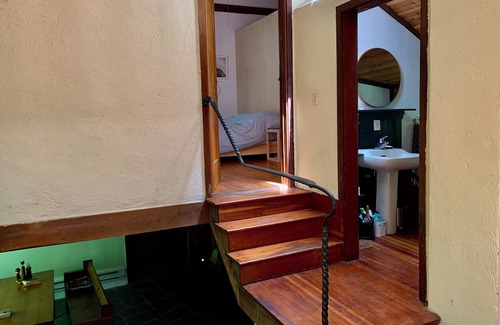 Bearsville Cabina | Summer Cabin in the Catskills Woods close to swimming and camps