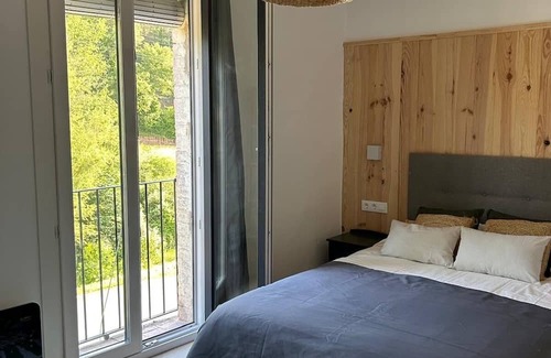 Berga Apartamento | Apartamento de Montaña con Vistas Panorámicas. Totalmente Nuevo