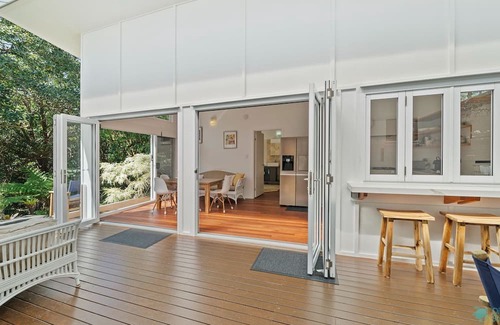 Point Lookout Casa | Straddie Glasshouse by Discover Stradbroke