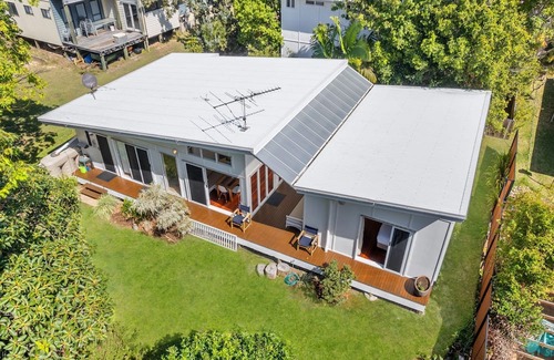 Point Lookout Casa | Straddie Glasshouse by Discover Stradbroke