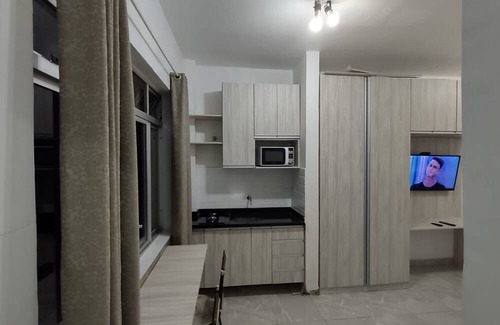 Curitiba Financial District Apartamento | Kitchenette Aconchegante no Centro de Curitiba. Ótimo Custo-benefício!
