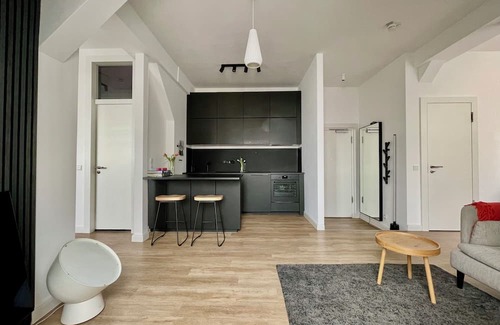 Wiesbaden Apartamento | Super central, quiet design apartment in a historic building