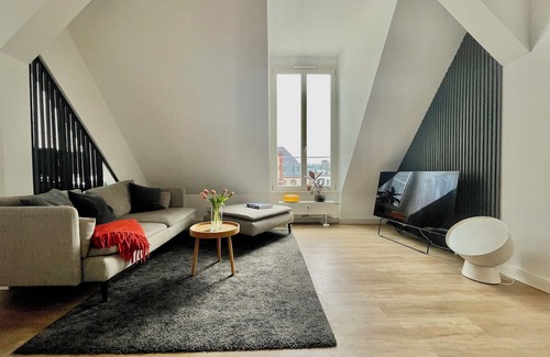 Wiesbaden Apartamento | Super central, quiet design apartment in a historic building