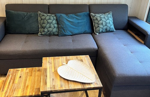 Pont-l'Eveque Apartamento | Vrbo Property