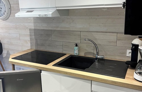Pont-l'Eveque Apartamento | Vrbo Property