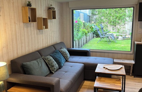 Pont-l'Eveque Apartamento | Vrbo Property