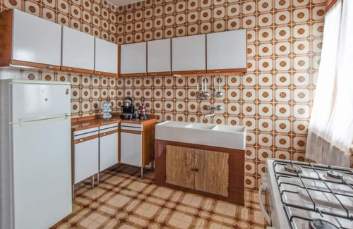 Calalunga-Pietragrande Apartamento | Pack your bags and look forward to relaxing days in this holiday apartment in Calabria.