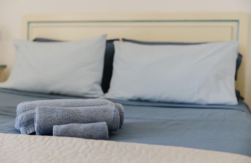 Torre Grande Apartamento | Apartment 'La Casa Del Sole' with Shared Pool, Wi-Fi and Air Conditioning
