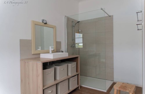 Domezain-Berraute Apartamento | Grand Appartement de Standing, au 1er Étage D'une Maison Basque Avec Piscine
