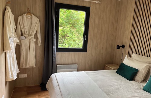 Montliot-et-Courcelles Chalet De Esquí | Lodge Cédra - Bain Nordique Privatif
