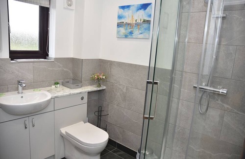 Stanton Drew Apartamento | Private Guest Suite Chew Valley. King Bed near Bath, Bristol, Wells & Cheddar