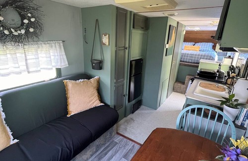 Palermo Casa | Camp at Shale Creek Homestead !NO FEES!