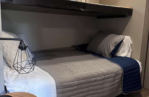 Charleston Casa | Cozy Camper close to Fishing & Boating