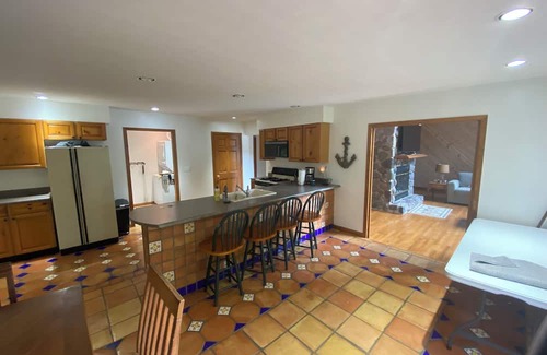 Oak Run Casa | Lakehouse at Oak Run