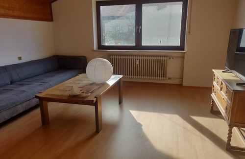 Berganger Apartamento | Ferienwohnung im Grünen mit Bergblick