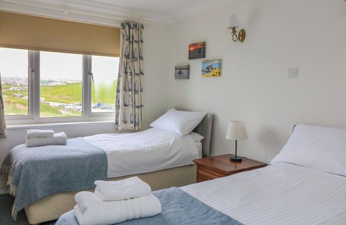 Burgh Island Cabaña | 11 THURLESTONE ROCK, pet friendly, with pool in Hope Cove