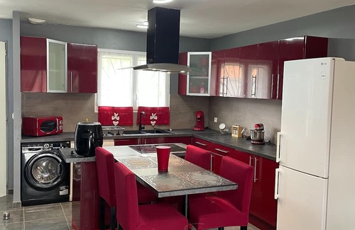 Laruscade Casa | Gite les placottes Near Bordeaux