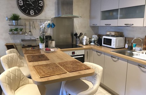 Roquebilliere Apartamento | Beau 4P Résidence de Standing Avec Piscine