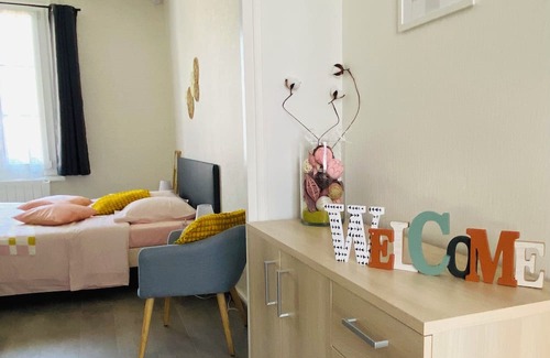 Bagnoles-de-l'Orne Apartamento | Joli Studio "douceur" Meublé Dans Résidence, Quartier Belle Époque