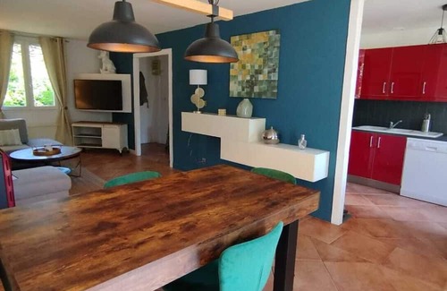 Chevannes Casa | Maison a la Campagne Avec Terrasse et Jardin Clos Animaux de Compagnie Acceptés