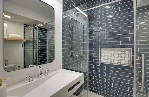 Summerland Casa | Discover the Charm of Golden Gate Avenue