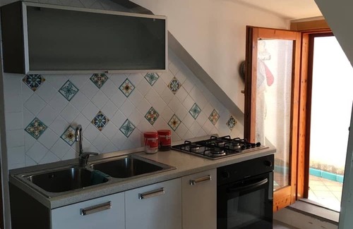 Palinuro Apartamento | Attic in park with access to the sea